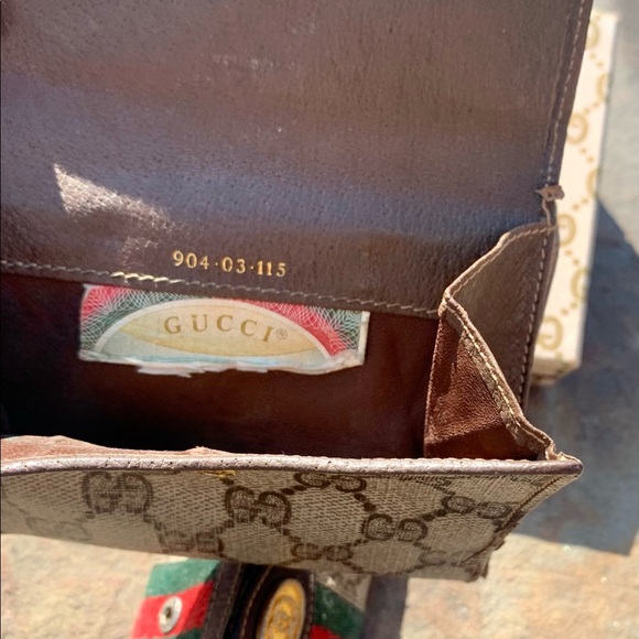 Authentic vintage Gucci wallet & key holder - Picture 4 of 4